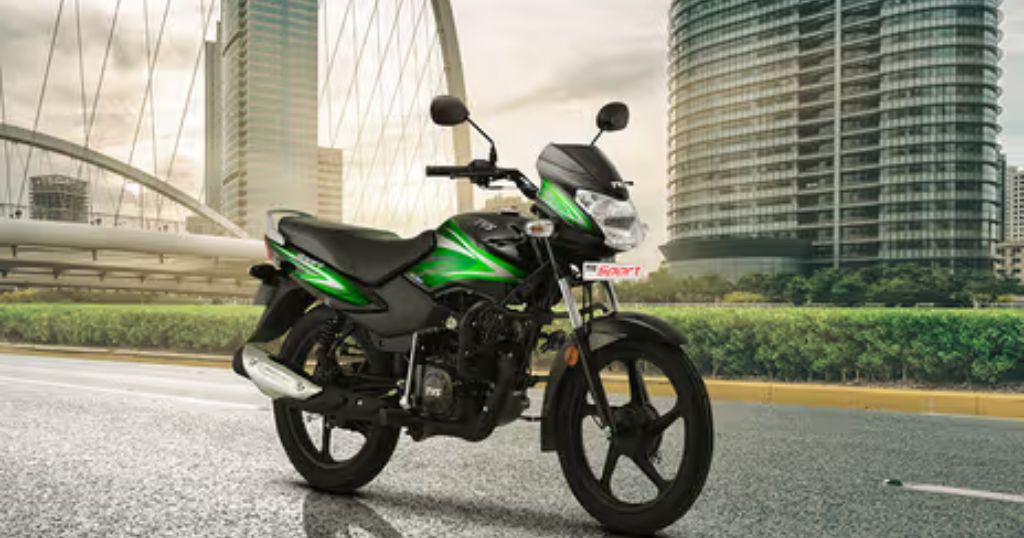 डेली अप-डाउन का भरोसेमंद साथी? TVS Sport देगी फुल टैंक में 700 KM का माइलेज TVS Sport
